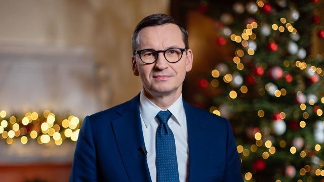 Z okazji Bożego Narodzenia premier Mateusz Morawiecki złożył wszystkim Polakom życzenia zdrowia, radości i nadziei.