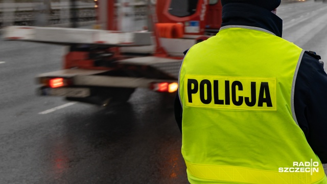 Więcej patroli policji na głównych trasach w kraju i wyjazdach z miast. Policja rozpoczęła świąteczną akcję na drogach.