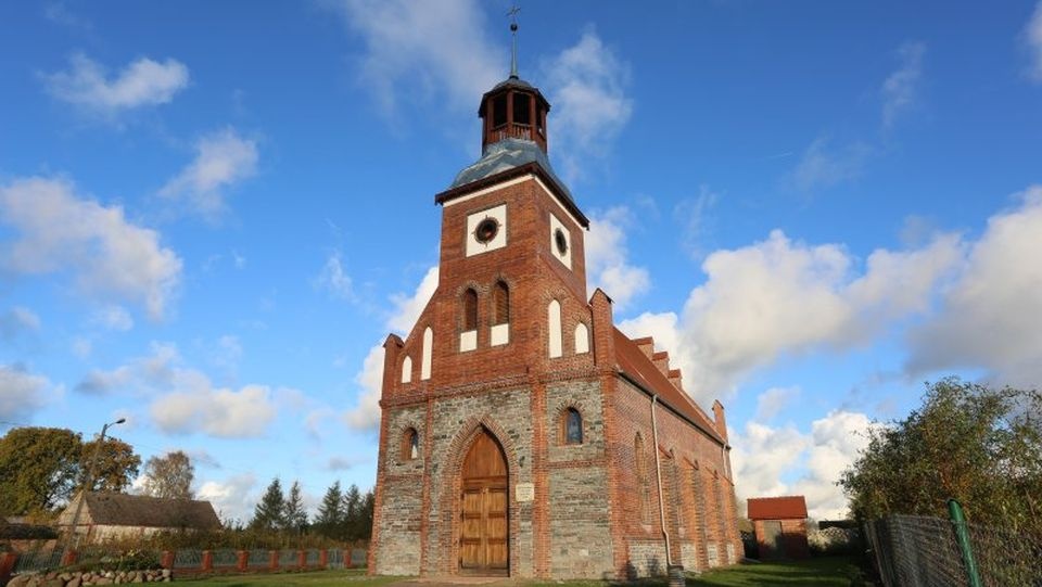 Kościół w Chominie. Fot. kuria.pl