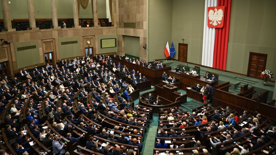 W Sejmie zakończyła się debata nad projektem ustawy medialnej. źródło: https://twitter.com/KancelariaSejmu