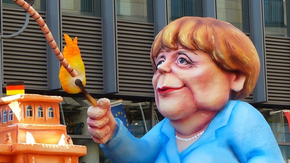 Po ponad 30 latach w Bundestagu Angela Merkel żegna się z bieżącą polityką. źródło: https://pixabay.com/pl/1123308/bernswaelz/CC0 - domena publiczna