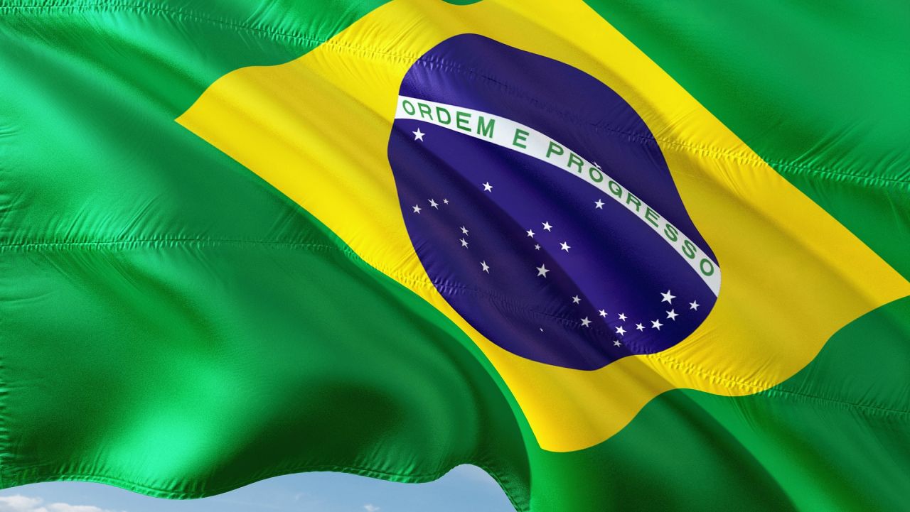 W Brazylii autobus wjechał w procesję wielkanocną, zginęły co najmniej cztery osoby.