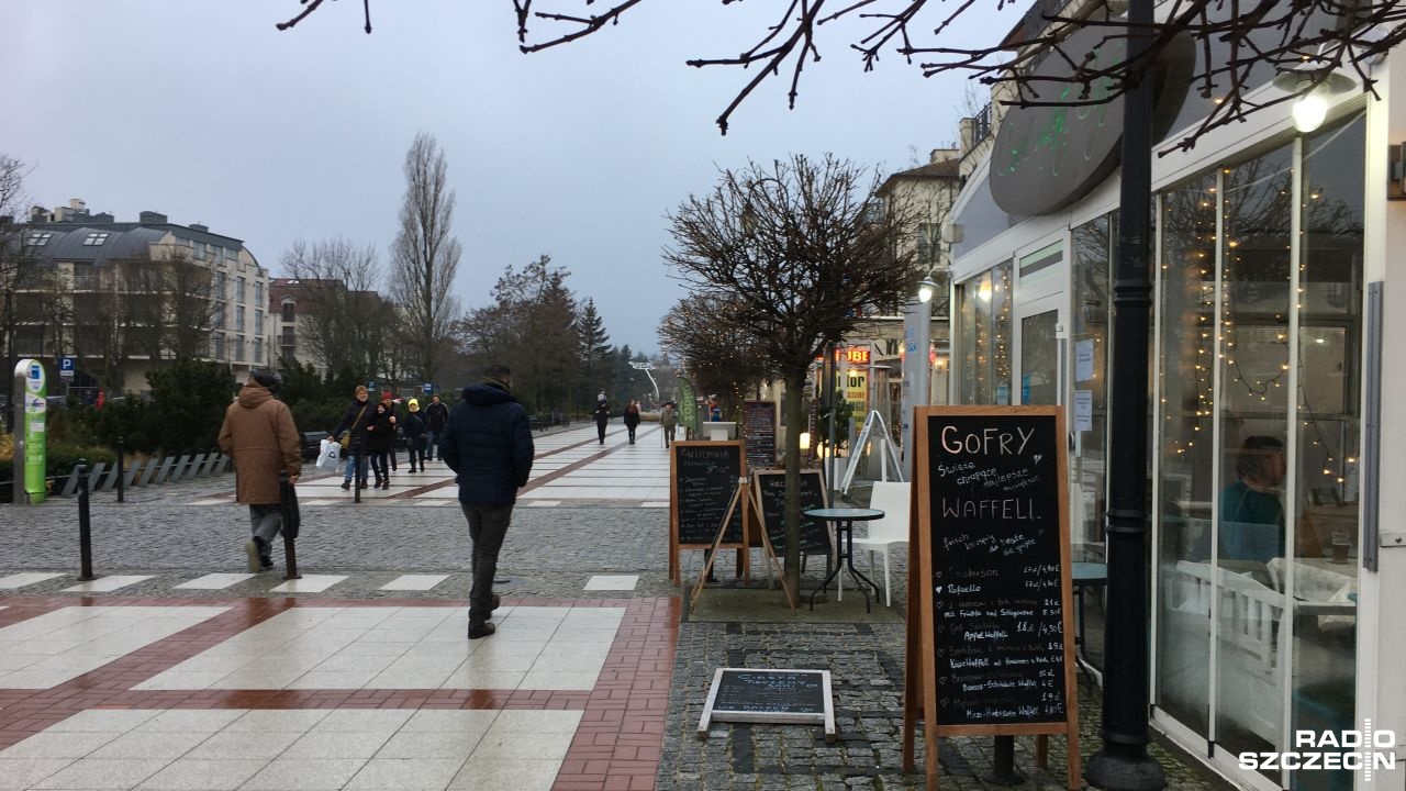Przyjazd nowych obywateli Ukrainy może być ratunkiem dla świnoujskich przedsiębiorców - mówią jej przedstawiciele. Na przyjezdnych czeka przede wszystkim branża turystyczna.
