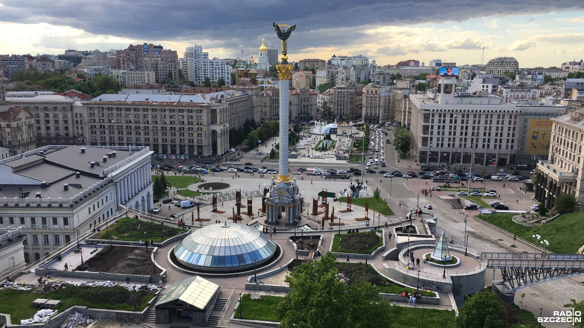 W Kijowie zmieniono ponad 30 nazw ulic związanych z rosyjską geografią i kulturą, a także nawiązujących do radzieckiej tradycji. To kolejne tego typu przemianowanie nazw ulic w ukraińskiej stolicy.
