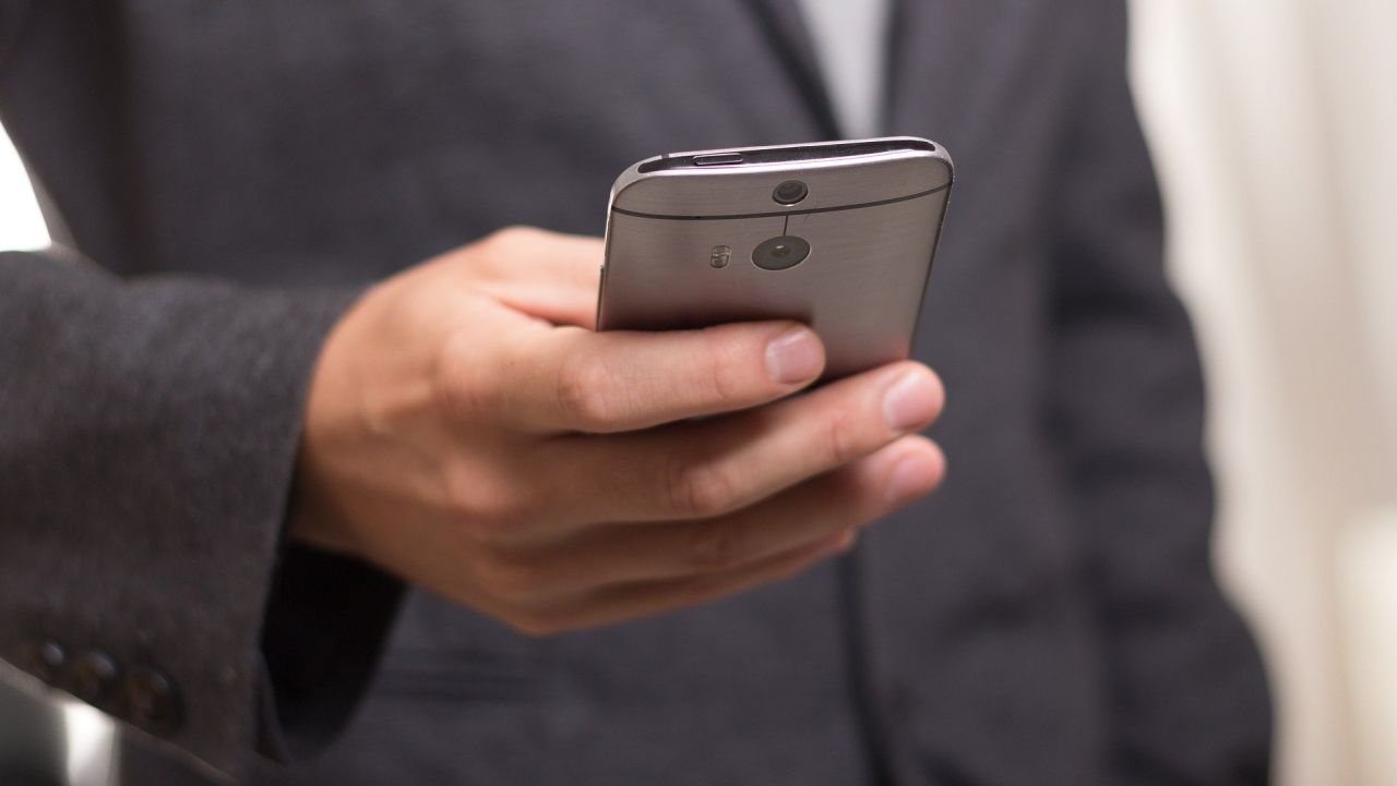 CERT Polska zachęca do zgłaszania podejrzanych SMS-ów z linkami