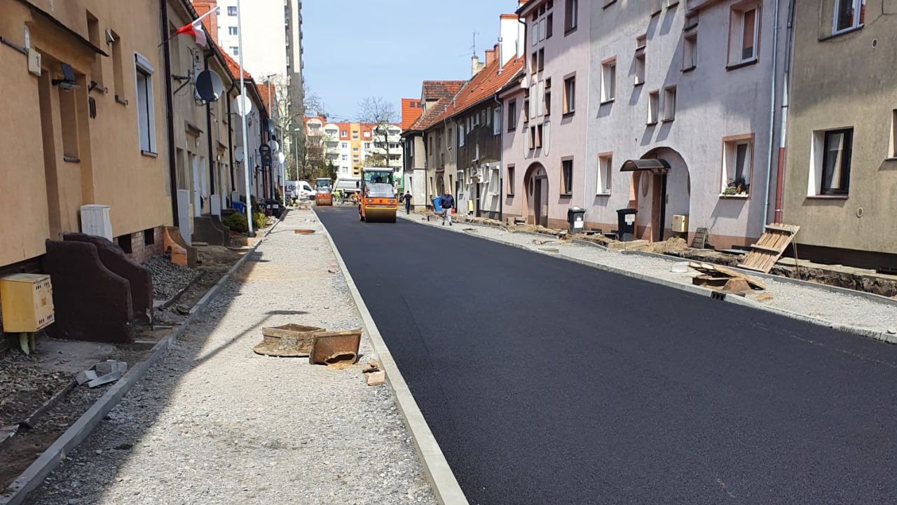 Kolejna zmiana organizacji ruchu na ulicach Szczecina. Już dziś (od godziny 11) drogowcy wyłączą z ruchu kierowców ulicę Ruską na szczecińskich Pomorzanach.