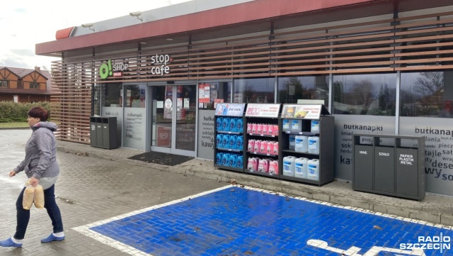Fot. Tomasz Duklanowski [Radio Szczecin] Drawsko po wichurze: Stacje paliw zamknięte, otwarte tylko dwa sklepy [ZDJĘCIA]