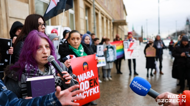 Fot. Robert Stachnik [Radio Szczecin] Lewicowa aktywistka stanęła przed sądem. Pozwała ją działaczka pro-life
