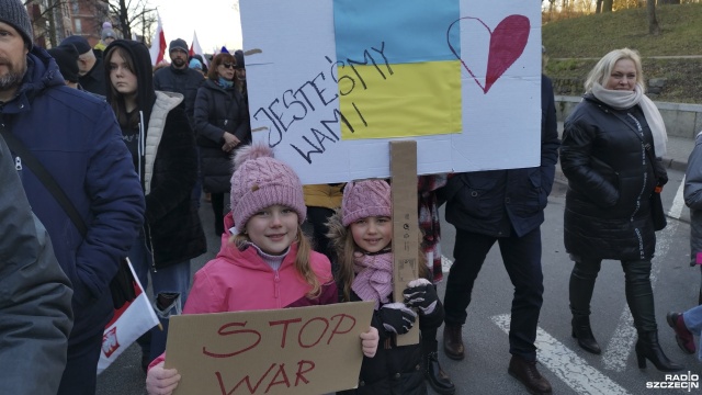 Fot. Marek Synowiecki [Radio Szczecin] Stargard manifestuje poparcie dla Ukrainy [ZDJĘCIA]