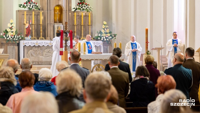 Fot. Robert Stachnik [Radio Szczecin] Msza św. w intencji Ojczyzny rozpoczęła obchody święta Konstytucji 3 Maja [WIDEO, ZDJĘCIA]