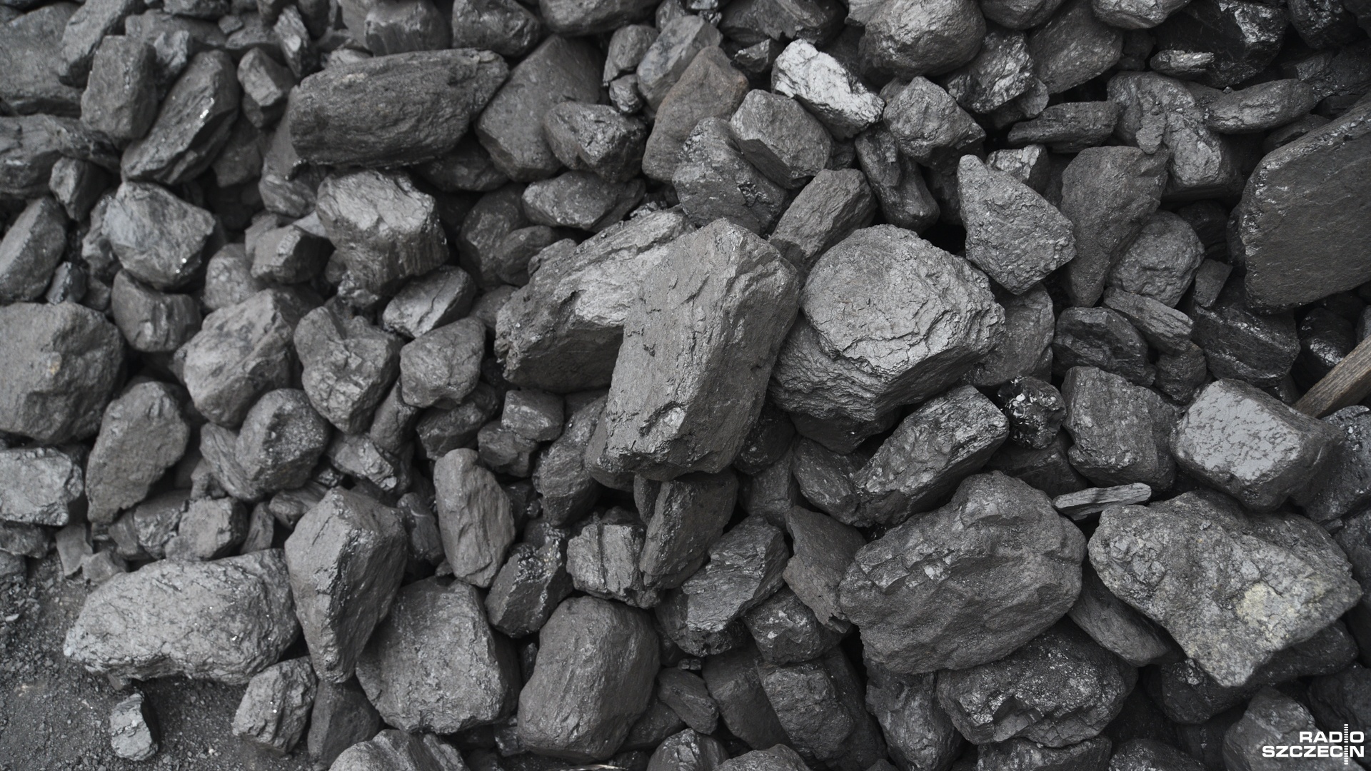 Od poniedziałku rusza nabór wniosków na zakup węgla w preferencyjnych cenach w Golczewie. To kolejna gmina w naszym regionie, która przyłącza się do rządowego programu dystrybucji surowca.