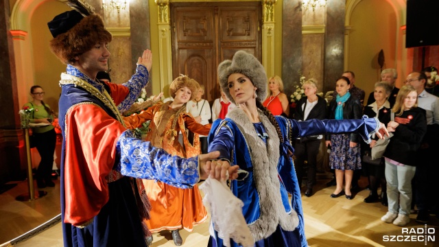 Tancerze Baletu Dworskiego „Cracovia Danza”. Fot. Robert Stachnik Willa Lentza w rytmie poloneza [WIDEO, ZDJĘCIA]