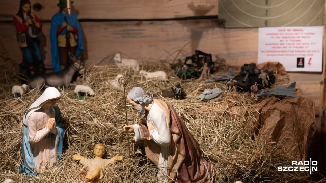 Fot. Robert Stachnik [Radio Szczecin] Jadłodzielnia w Dąbiu wypełnia się jedzeniem i miłością [WIDEO, ZDJĘCIA]