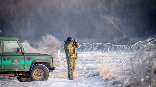 Straż Graniczna poinformowała, że ostatniej doby polsko-białoruską granicę próbowało przekroczyć 46 osób.