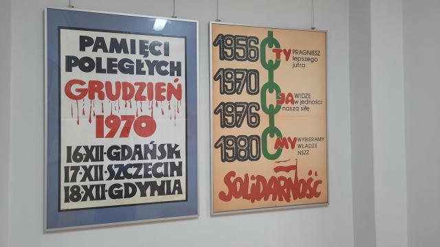 Plakaty z piwnicy muzeum. Czasy socjalizmu, czasy Solidarności