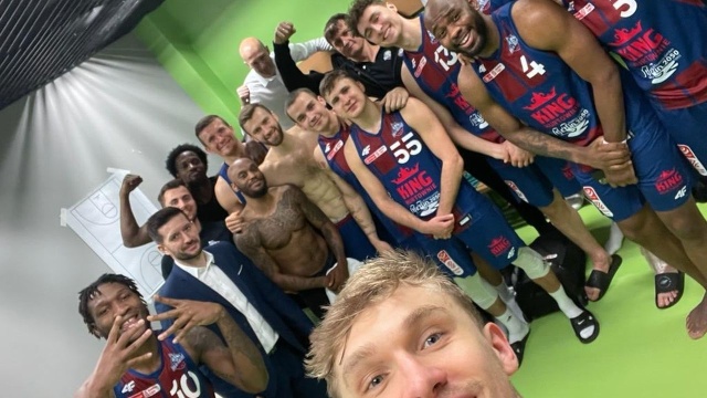 Koszykarze Kinga w znakomitym stylu powrócili po trzytygodniowej przerwie do rozgrywek o mistrzostwo Polski. Szczecinianie rozbili na wyjeździe Astorię Bydgoszcz w Energa Basket Lidze.