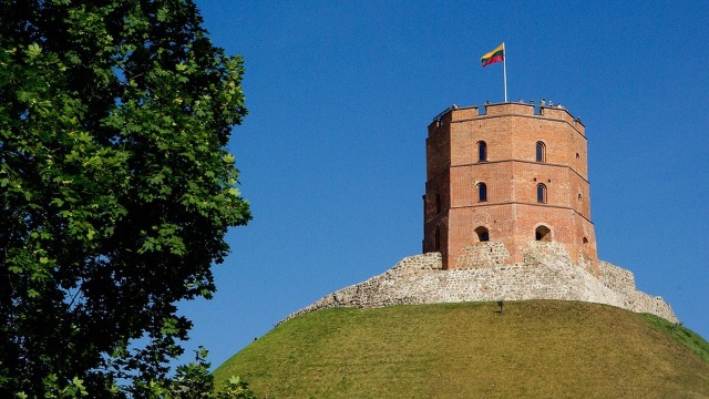 Litwa rezygnuje z krajowych certyfikatów covidowych. Tak zwane paszporty możliwości przestaną obowiązywać w całym kraju od soboty - postanowił rząd w Wilnie.