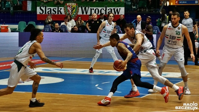 Koszykarze Kinga nie sprawili niespodzianki we Wrocławiu. Szczecinianie przegrali ze Śląskiem 74:85 w Energa Basket Lidze.