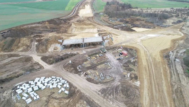 Będzie nowa droga łącząca podszczecińskie Ustowo z powstającą obecnie obwodnicą Przecławia i Warzymic.