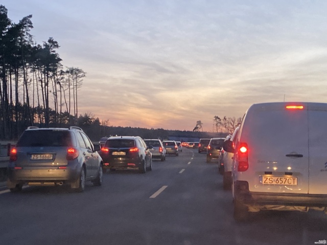 Pięć kilometrów ma korek na S3 przed węzłem Kijewo w stronę Szczecina.