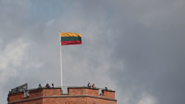 Prezydent Litwy Gitanas Nauseda zapowiedział, że podpisze dekret w sprawie wprowadzenia stanu wyjątkowego.