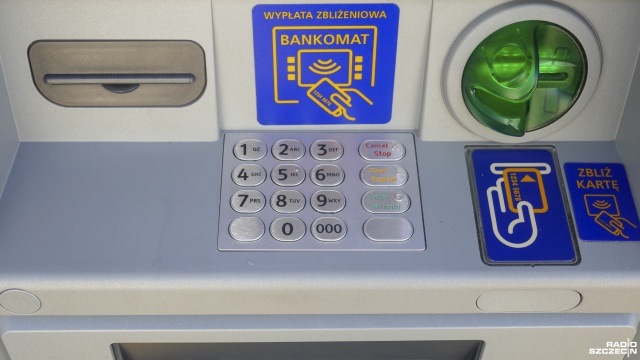 Narodowy Bank Polski zapewnia, że posiada wystarczające zapasy gotówki, by w pełni pokryć zapotrzebowanie klientów.