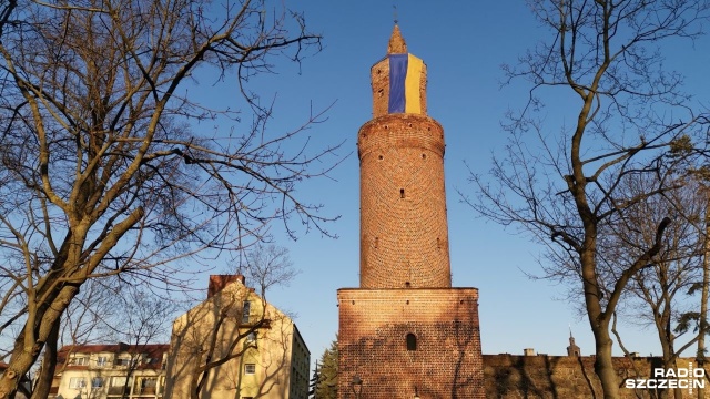 Już ponad tysiąc wojennych uchodźców z Ukrainy znalazło schronienie w Stargardzie i gminach powiatu. Miasto za pośrednictwem całodobowej infolinii poszukuje kolejnych mieszkań.