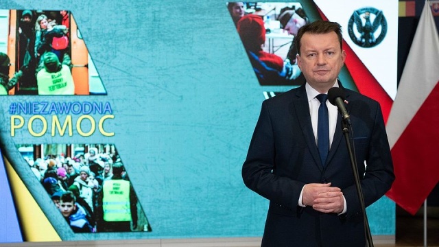 Minister obrony narodowej Mariusz Błaszczak zapowiedział, że do pomocy uchodźcom z Ukrainy zostanie skierowanych do 6 tysięcy terytorialsów.