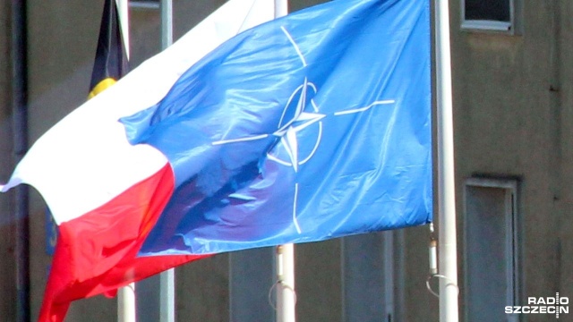 Minister obrony narodowej Mariusz Błaszczak powiedział, że jest realna szansa na to, aby w Polsce powstały stałe bazy NATO.