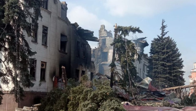 Mariupol przestaje istnieć. Ponad 80 proc. miasta jest zniszczone