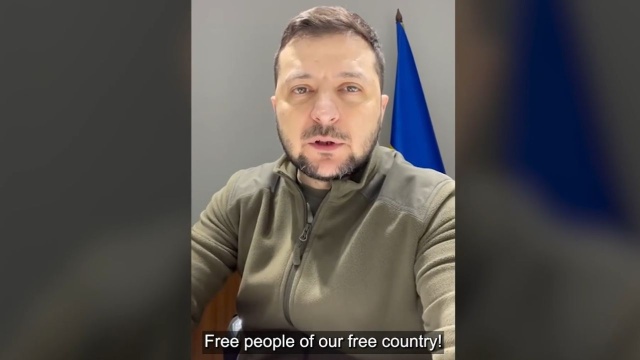Prezydent Wołodymyr Zełenski poinformował, że nadał czterem miastom na Ukrainie tytuł Miast Bohaterów. To Bucza, Irpień, Mikołajów i Ochtyrka.