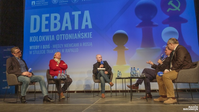 Od wieków stosunki na linii Niemcy-Rosja są ponad interesy pozostałych. W Polsce widać to jak na dłoni, bo stałe dogadywanie się tych dwóch państw uderza w polską rację stanu - mówili goście debaty Radia Szczecin.