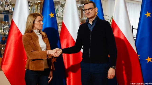 Premier Mateusz Morawiecki powiedział, że pieniądze rosyjskich oligarchów powinny być wykorzystane do odbudowy Ukrainy po wojnie.