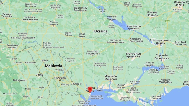 Rosja zbombardowała portowe miasto Odessa na południu Ukrainy. Według miejscowych władz, trafiona miała zostać ważna infrastruktura z zaopatrzeniem dla ukraińskiej armii.