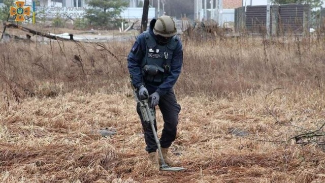 Ukraiński MSZ informuje, że Rosjanie zaminowali około 80 tysięcy kilometrów kwadratowych terytorium Ukrainy.