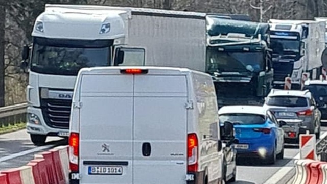 Wypadek na autostradzie A11 w kierunku Szczecina.