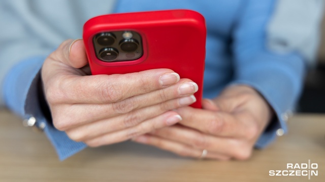 Ukraińskie ministerstwo do spraw reintegracji terenów, tymczasowo okupowanych przez Rosjan, uruchomiło SMS-owy serwis, ostrzegający obywateli przed minami.