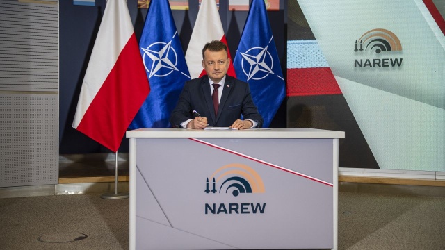 Polska zacieśnia współpracę militarną z Wielką Brytanią. Jednym z jej elementów jest kupno brytyjskich pocisków CAMM, które będą częścią systemu obrony powietrznej krótkiego zasięgu o kryptonimie NAREW.