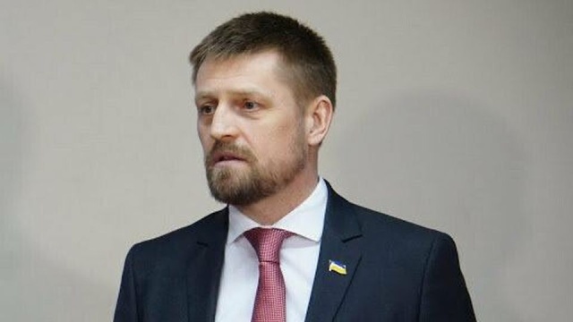 Szef ukraińskiej administracji państwowej w obwodzie zaporoskim, Ołeh Buriak poinformował, że Rosjanie porwali jego 16-letniego syna Władysława - przekazał portal Nexta.