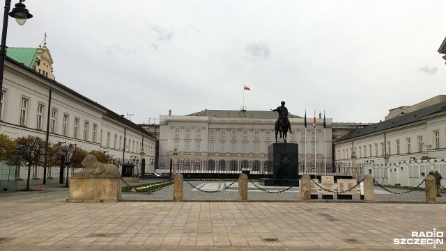 O dozbrajaniu Ukrainy, sytuacji na froncie i unijnym funduszu dla krajów przyjmujących uchodźców dyskutowano wieczorem na naradzie w Biurze Bezpieczeństwa Narodowego.