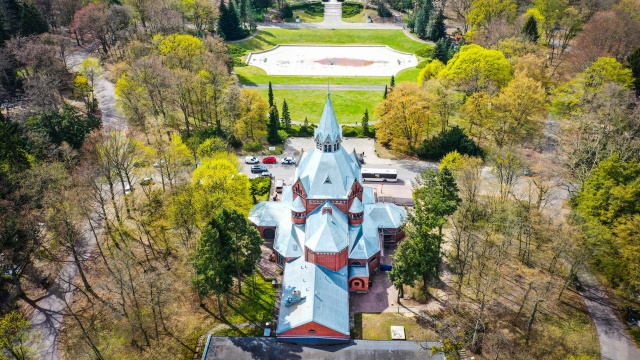 Zakończyły się prace remontowe zabytkowej kaplicy na Cmentarzu Centralnym w Szczecinie.