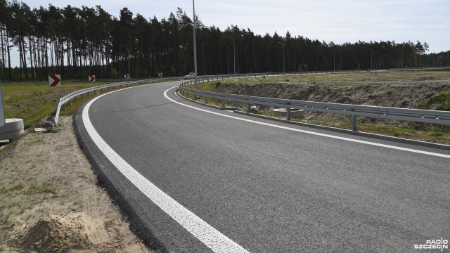 Uwaga kierowcy Przywrócona zostanie dziś następna łącznica na węźle Kijewo. Chodzi o zjazd z Kołbaskowa i Gorzowa w kierunku centrum Szczecina.