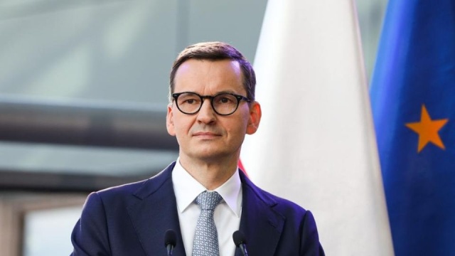 Nie ma obaw o zwiększenie obciążeń podatkowych dla właścicieli samochodów spalinowych - powiedział premier Mateusz Morawiecki.