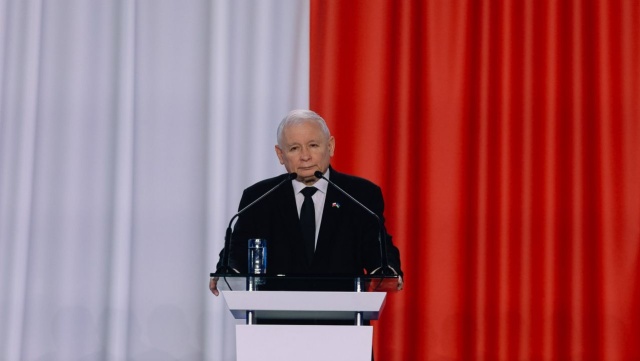 Prezes Prawa i Sprawiedliwości na konwencji partii w Markach podsumował siedem lat rządów Zjednoczonej Prawicy.