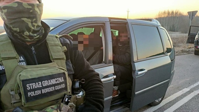 Minionej doby z Białorusi do Polski nielegalnie próbowało przedostać się 14 osób - byli to obywatele m.in. Iraku. Zdarzenia miały miejsce na odcinkach PSG Krynki, Czeremcha i Płaska.