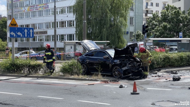 Są zarzuty dla kierowcy auta, które w piątek zderzyło się z karetką pogotowia na placu Szyrockiego w Szczecinie.