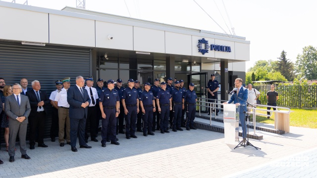 Od podstaw wybudowane posterunki Policji otwarto w poniedziałek w Trzcińsku Zdroju i Moryniu. Każdy z nich kosztował ponad dwa miliony złotych.