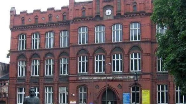 Uczniowie Powiatowego Centrum Kształcenia Zawodowego i Ustawicznego przy ul. Bankowej, będą mogli korzystać z nowoczesnych warsztatów do nauki takich zawodów jak spawacz, ślusarz, murarz, elektryk czy mechanik.