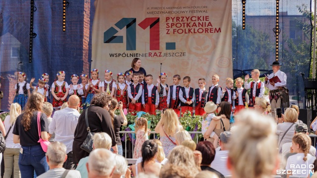 W Pyrzycach trwają 41. Pyrzyckie Spotkania z Folklorem. W programie międzynarodowego festiwalu łącznie bierze udział 25 zespołów, w tym jeden z Ukrainy i jeden z Kosowa.