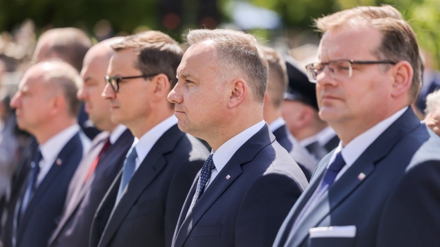 Apel o pamięć i prawdę, a także nadzieja na pojednanie w trudnym, wojennym czasie - tak polskie władze uczciły 79. rocznicę rzezi wołyńskiej.